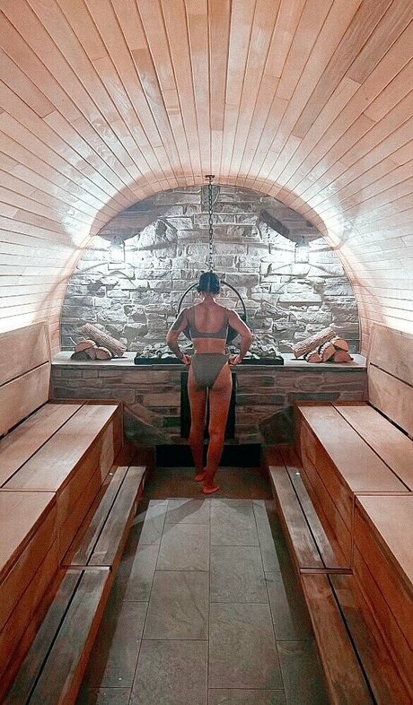 Leo London actress images