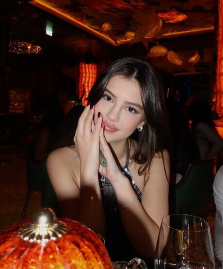 Sinem Melek Co kun high quality model galleries