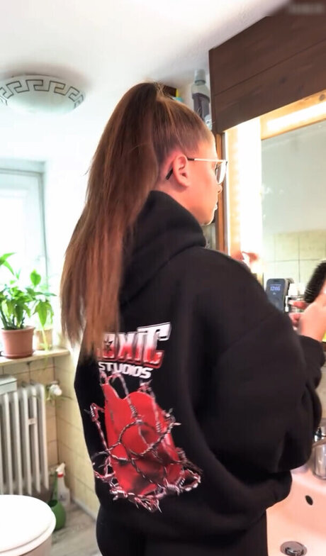 Alysa Ruppert pornstar pretty image