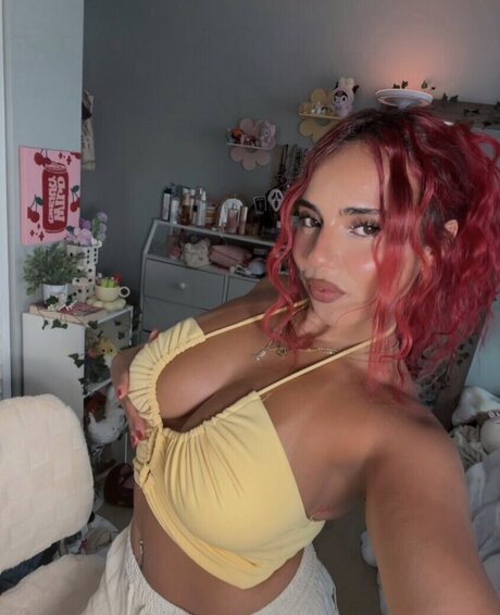 curvy girls onlyfans hot nude galleries