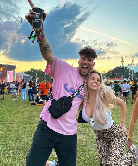 Lucia Leona hot model archive