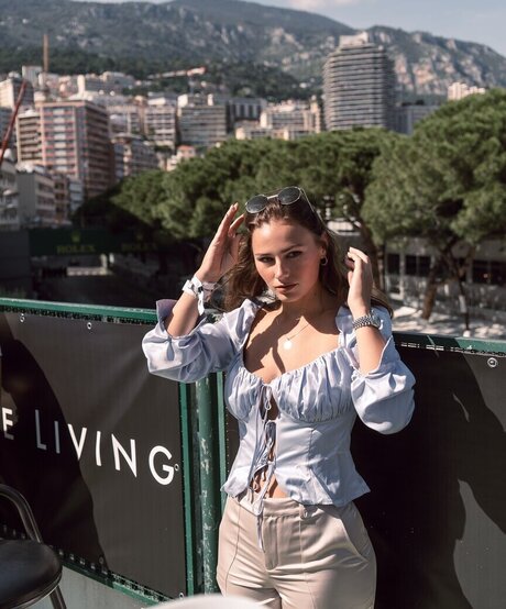 Puck Moonen adult model photo