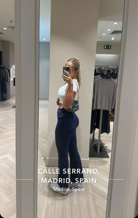 Sophie Schnur sex pornstar img