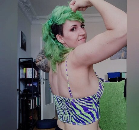 locolea adult star pics