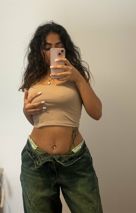 Fionee star adult pictures