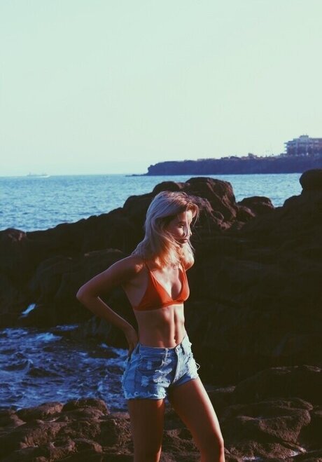 vicky2203 free star gallery