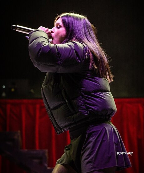 Courtney LaPlante model hot photo