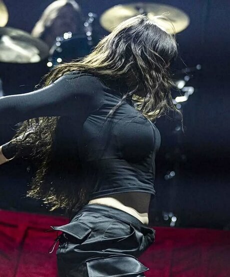 Courtney LaPlante Profile pic