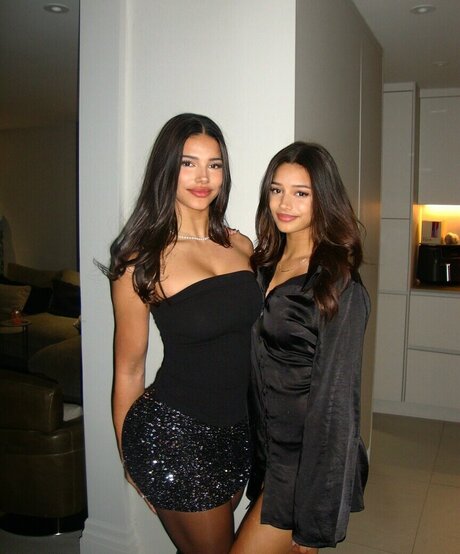 Kiana Dufour top model pic