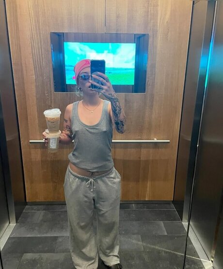 VICKY wasmachtvicky beautiful model photos