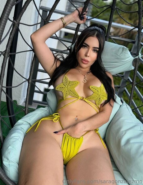 Sara Gonzales model exclusive archive