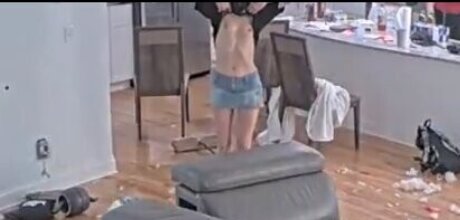 Ariel Harris star naked photos