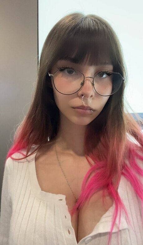 undressing onlyfans erotic pictures