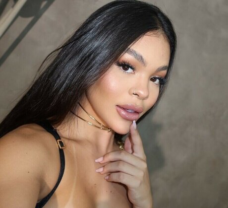 Livia Rafaelle porn actress picture