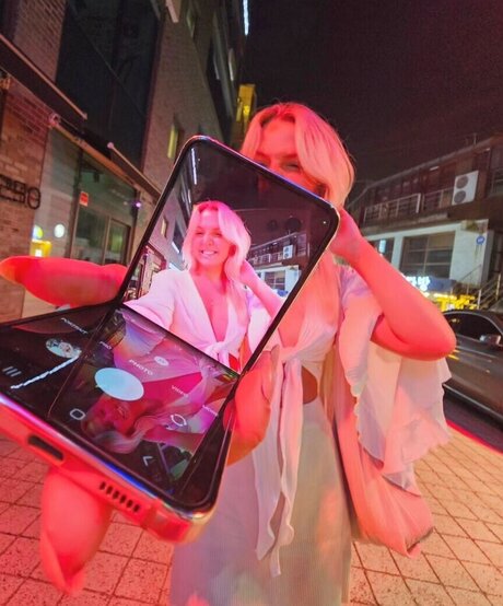 Joana Link naked model photo