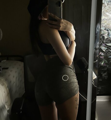 illumimathelie actress pic