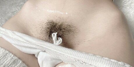 dumbkittteen hd pornstar image