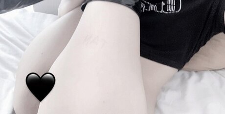 dumbkittteen beautiful actress photos