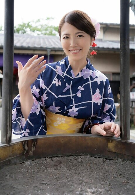 Kinoshita Ririko art model pics