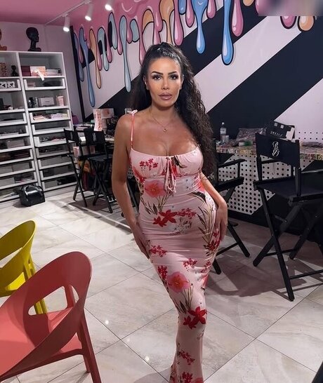 Roaya Soraya pornstar hot image