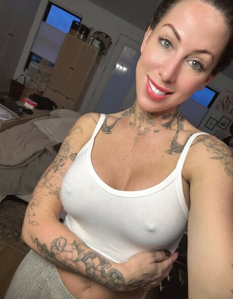 naughtybrunchwife model exclusive galleries