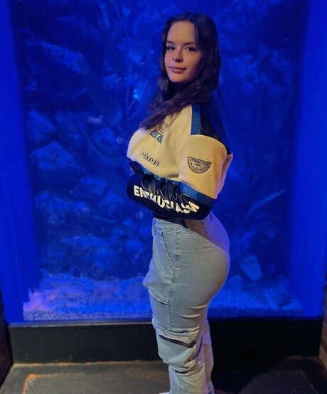 constant growth_ hot actress photo