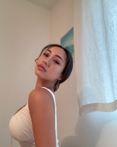 Olivia Jordan top star pic