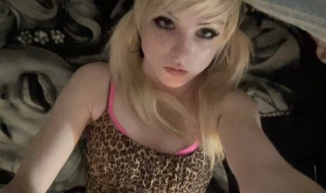 hot mature onlyfans exclusive image