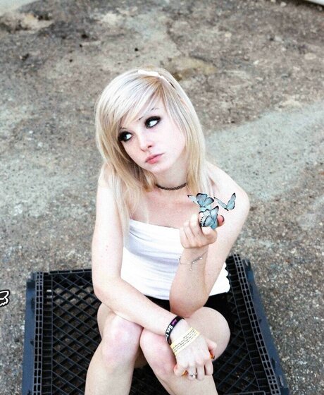 Shauna Dean Cokeland beautiful model photos