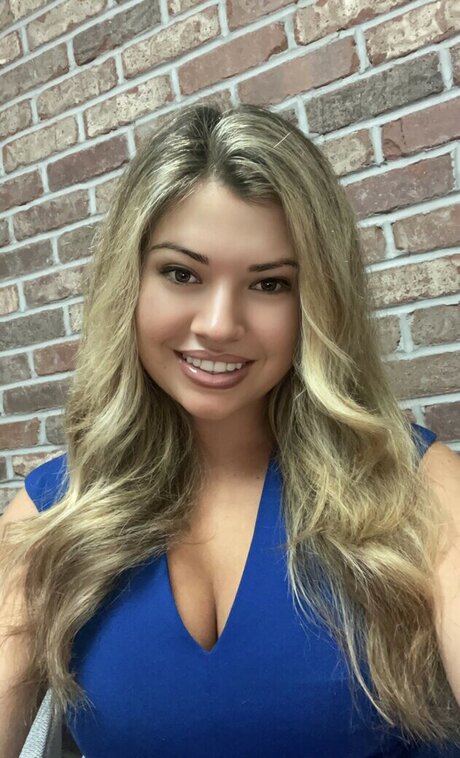 Natalie Winters star sex galleries