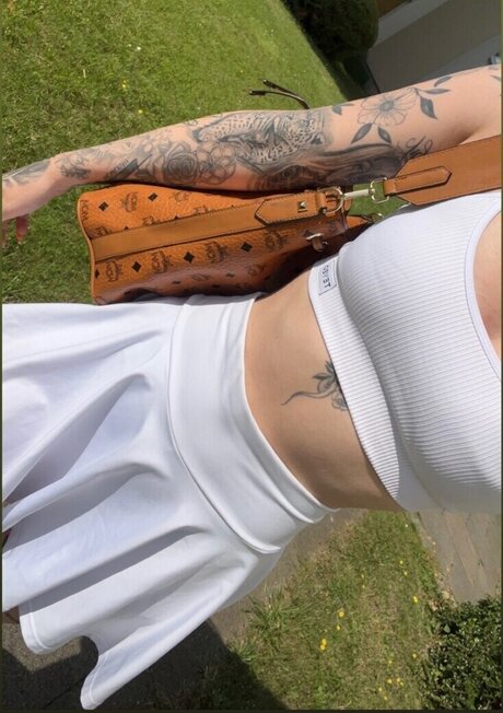 Nele mbt nice star image