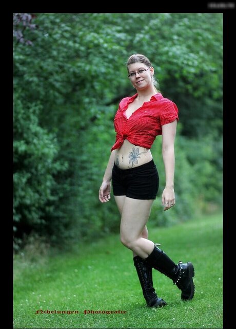 traumflauschmuschi art model photos