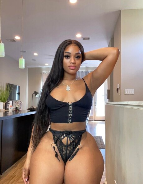 NyNyirene pornstar sex picture