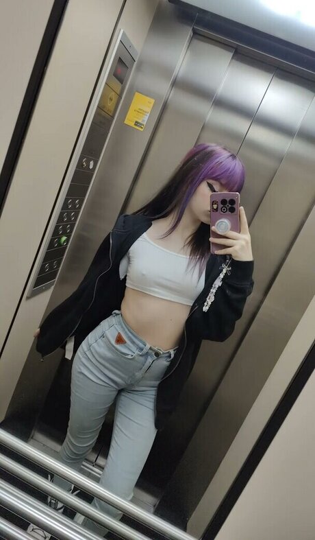 theakaleina erotic star archive