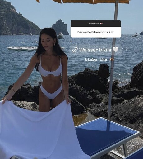 perfect shemale onlyfans xxx archive