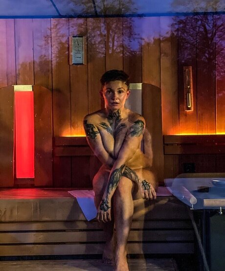 Edith Stehfest sex model photos