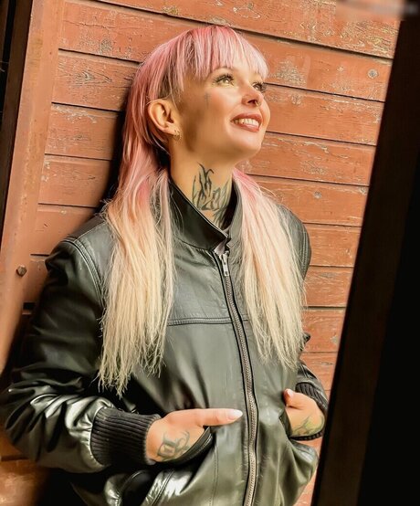 Edith Stehfest pornstar top img