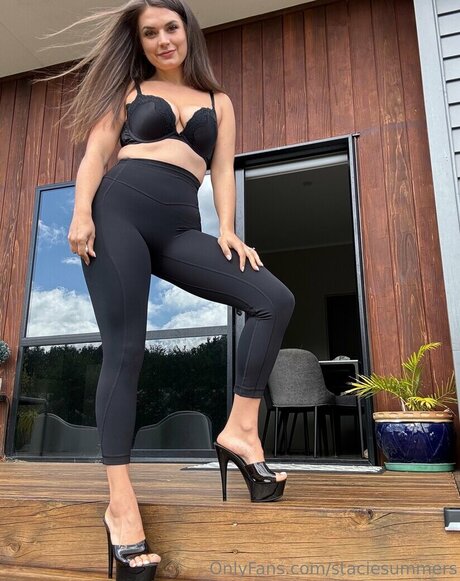 staciesummers hot model photo