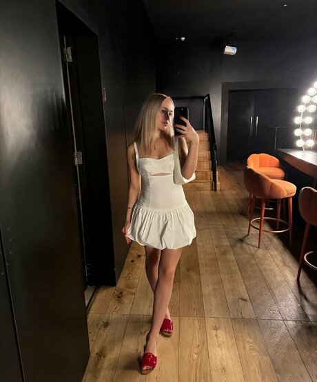 Agnessa Kosogon model nude galleries