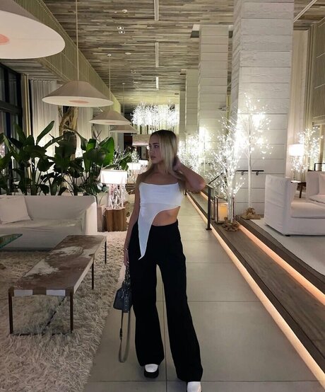 Agnessa Kosogon model nice pictures