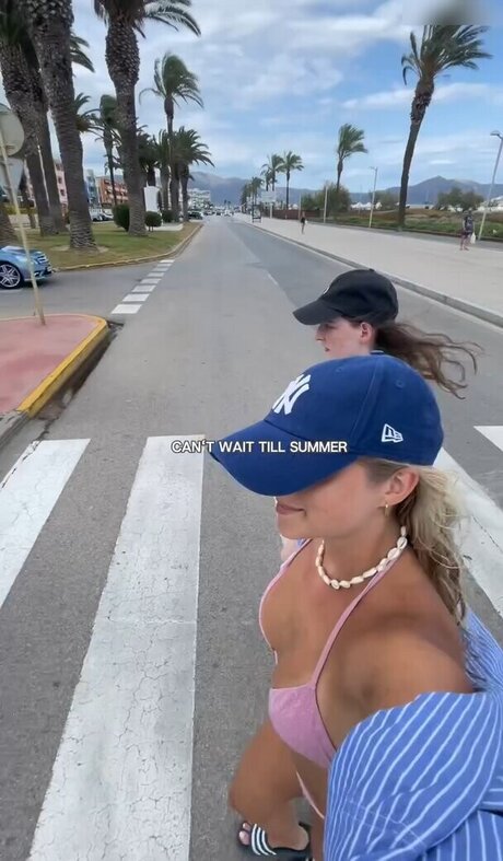 Lea Breuer pornstar hot pics