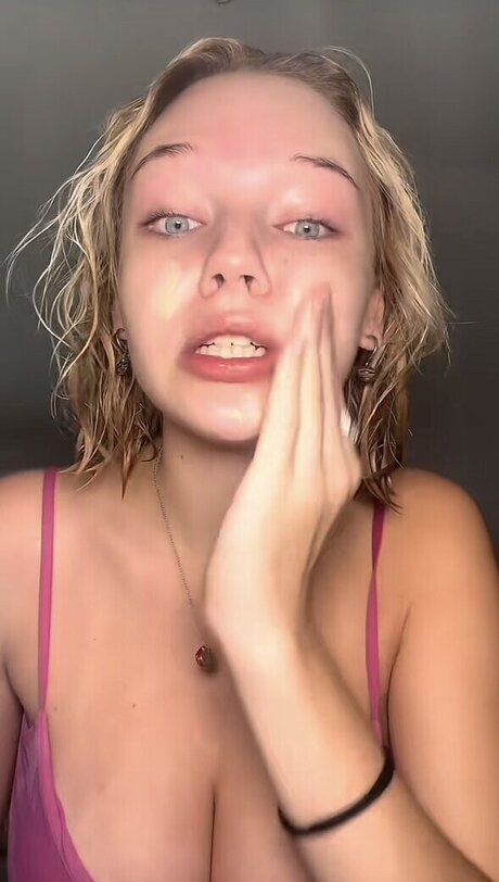 busty mom onlyfans hot xxx img