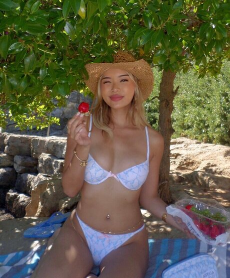 Ky9le pornstar high quality gallery