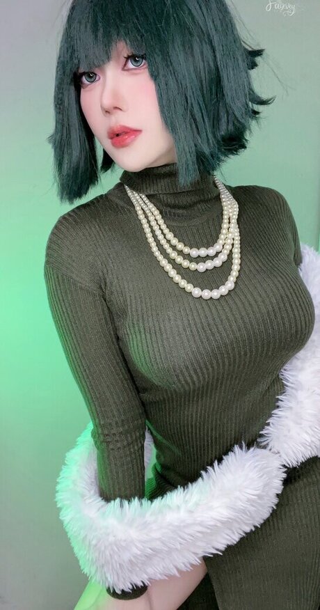 Faixvey nudes actress pic