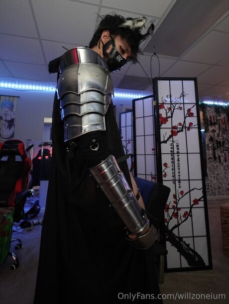 willzoneium sex model img