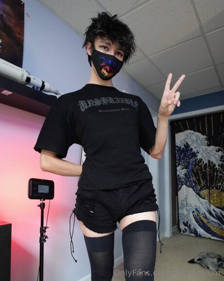 willzoneium model erotic images