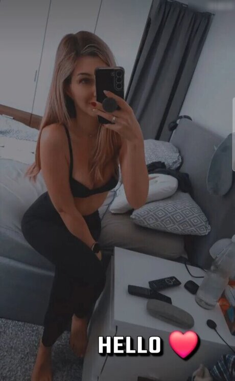 teen dildo onlyfans exclusive image