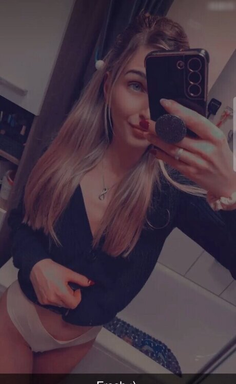 its sunny93 pornstar art images