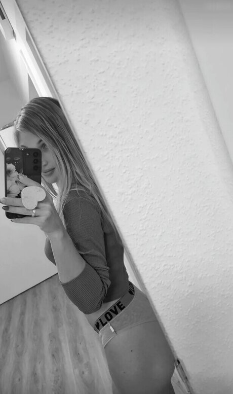 asian tattoo onlyfans hot porn image