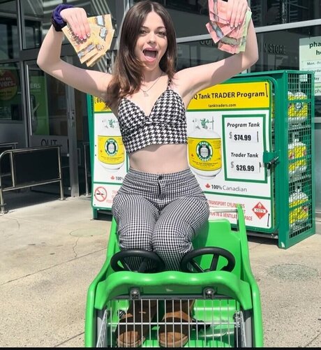 Zion Diamond hot model galleries